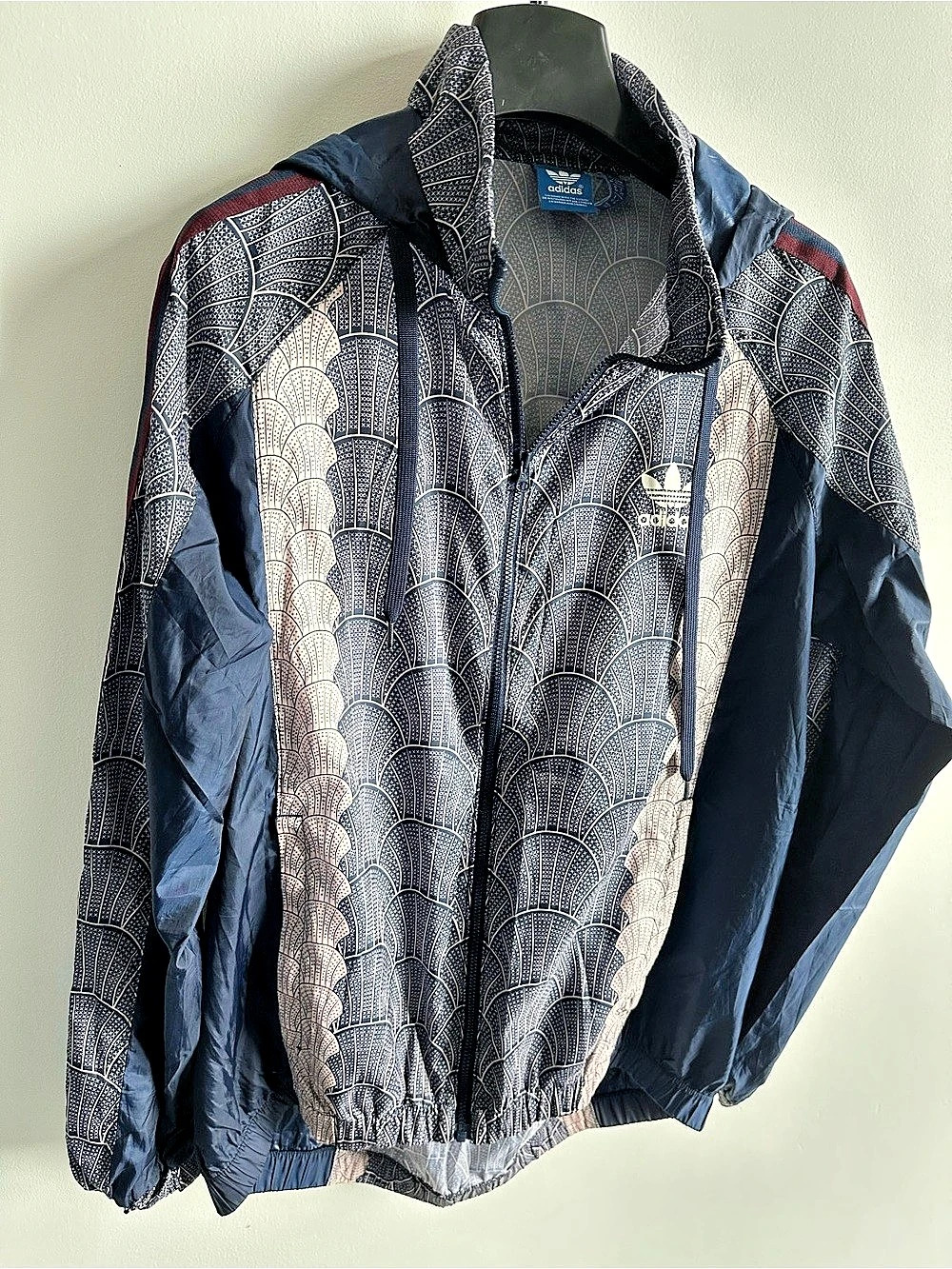 adidas Spain DNA Windbreaker Women Blue & Red